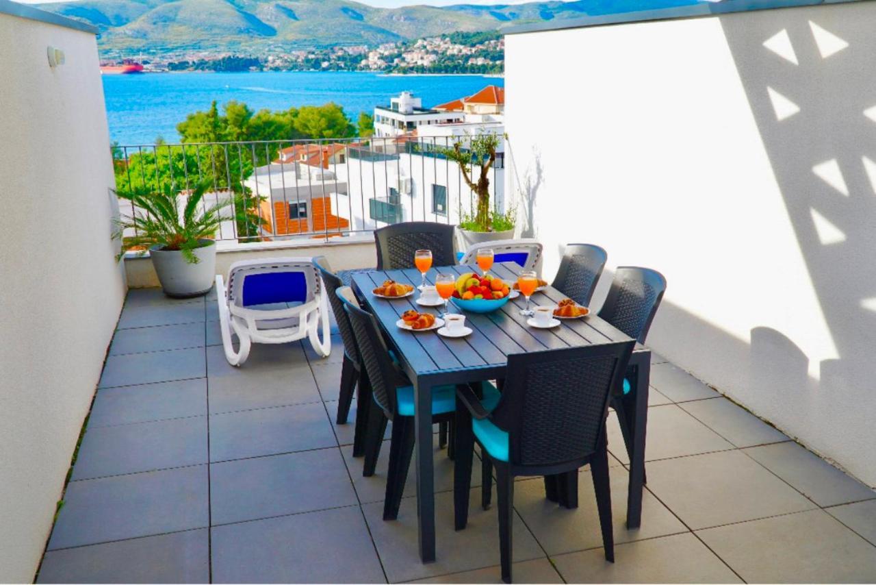 Apartment Gena Trogir Eksteriør bilde